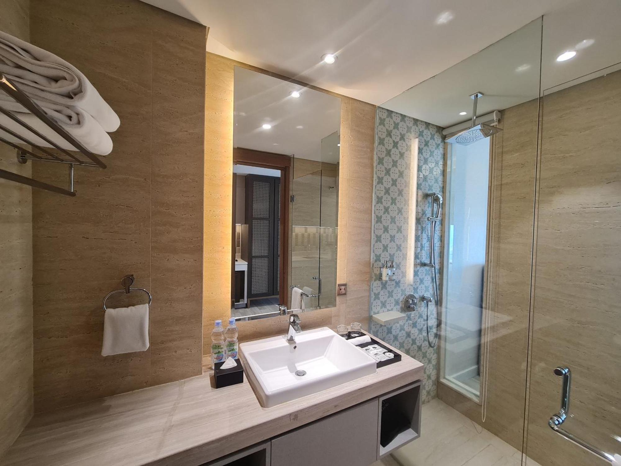 Trembesi Hotel Serpong Dış mekan fotoğraf