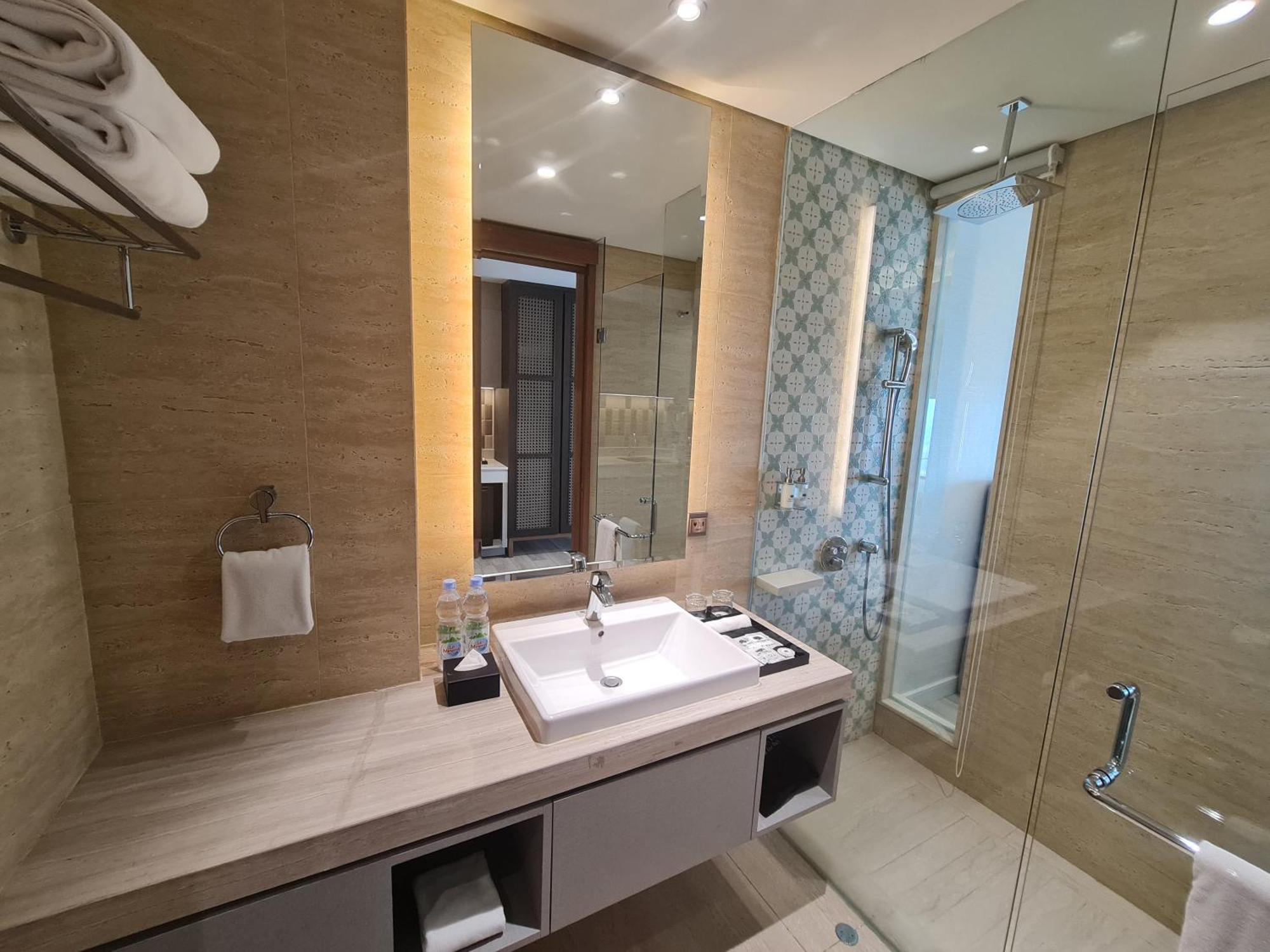 Trembesi Hotel Serpong Dış mekan fotoğraf