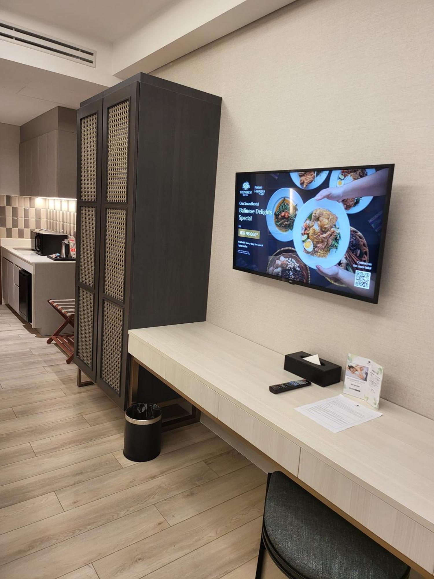 Trembesi Hotel Serpong Dış mekan fotoğraf