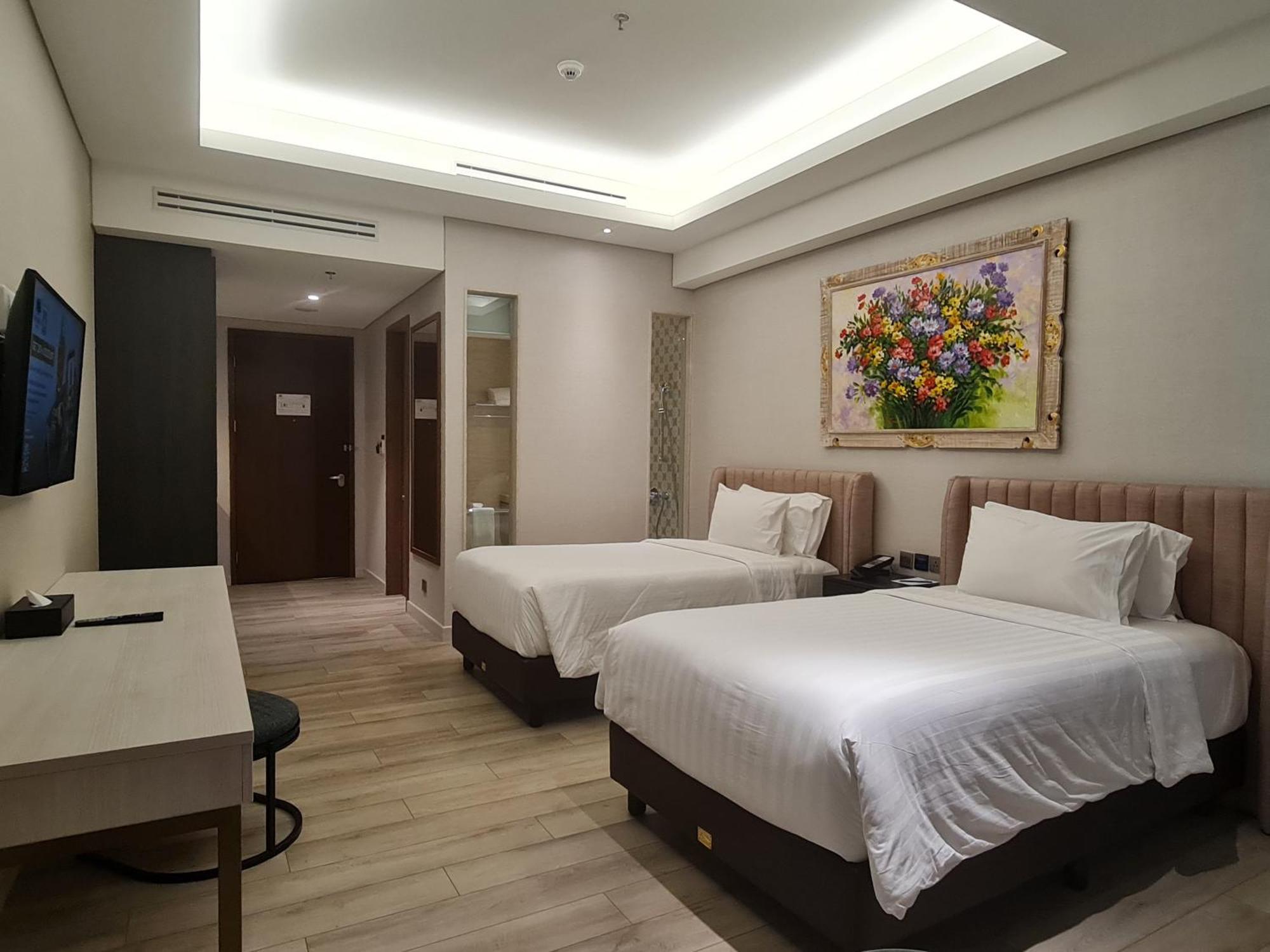 Trembesi Hotel Serpong Dış mekan fotoğraf